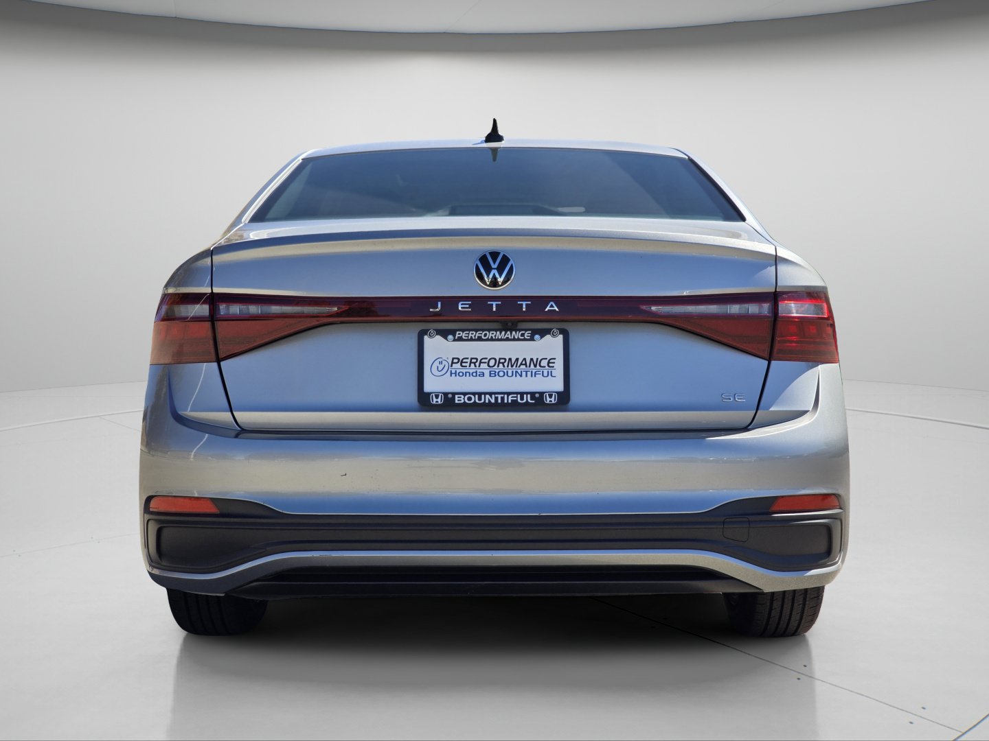 Used 2025 Volkswagen Jetta SE FWD image 20