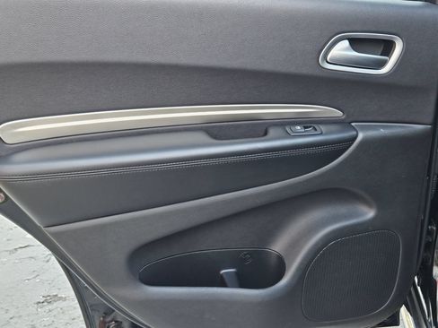 Used 2019 Dodge Durango SXT w/ 3rd Row Seating Group RWD image 22
