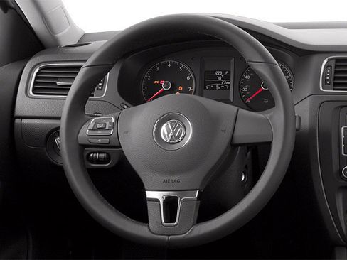 Used 2014 Volkswagen Jetta SE image 6