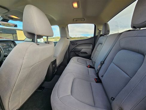 Used 2021 Chevrolet Colorado W/T w/ WT Convenience Package image 19