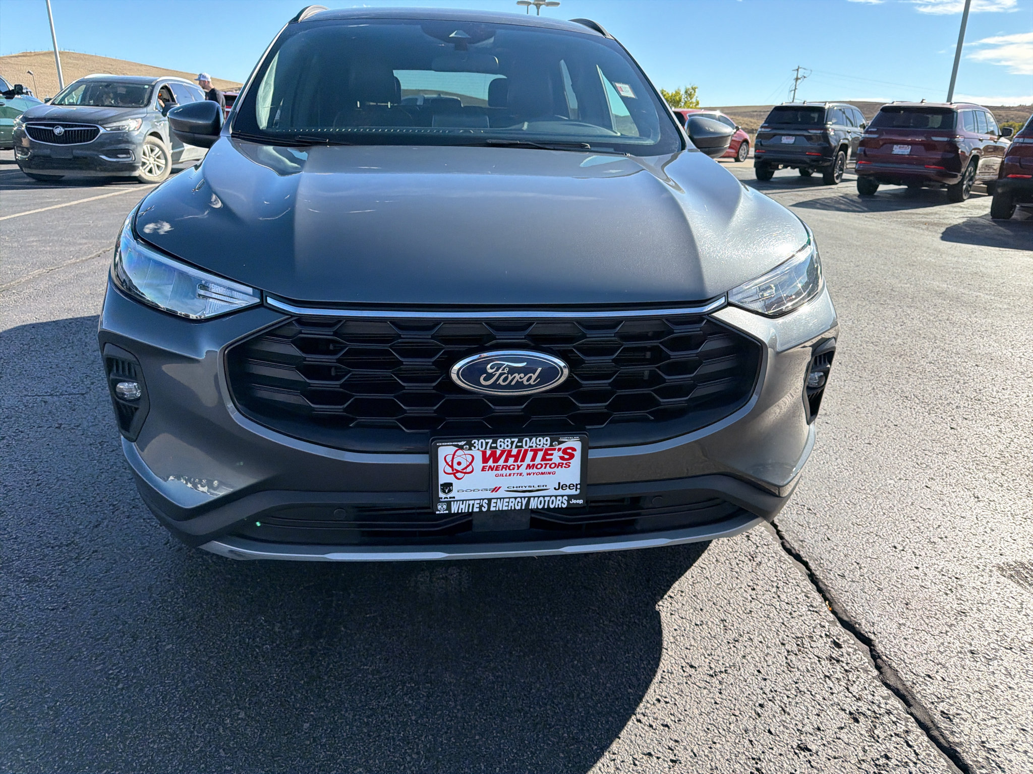 Used 2025 Ford Escape ST-Line Select AWD/4WD image 2