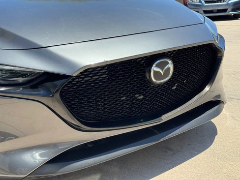 Used 2019 MAZDA MAZDA3 Hatchback w/ Preferred Package FWD image 40