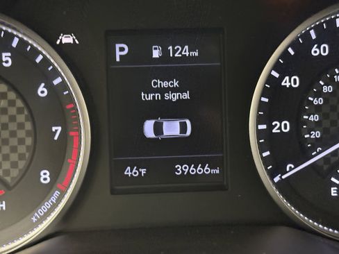 Used 2020 Hyundai Elantra SEL w/ Cargo Package (C1) image 32