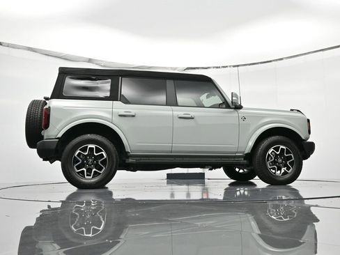 Certified 2024 Ford Bronco Outer Banks image 37