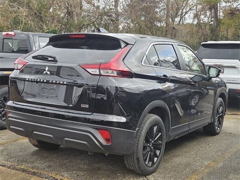 Used 2024 Mitsubishi Eclipse Cross AWD image 4