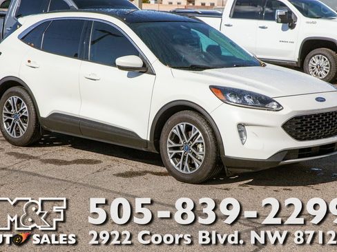 Used 2020 Ford Escape SEL image 1