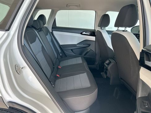 Certified 2025 Volkswagen Taos S FWD image 35