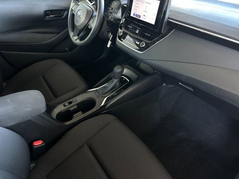 Used 2023 Toyota Corolla LE image 14