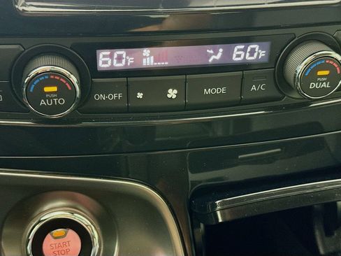 Used 2020 Nissan Maxima 3.5 SL w/ Floor Mat Group image 18