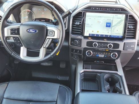 Used 2022 Ford F250 Lariat w/ Tremor Off-Road Package AWD/4WD image 27