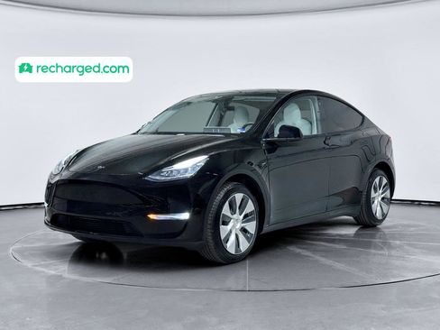 Used 2020 Tesla Model Y Long Range AWD/4WD image 1