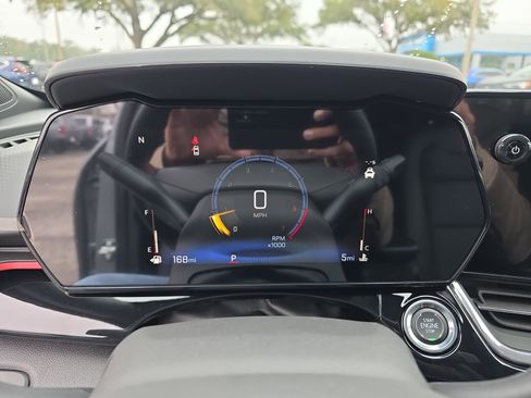 New 2026 Chevrolet Trax RS w/ Sunroof Package image 30