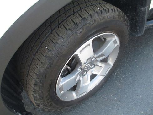Used 2025 Honda Ridgeline RTL image 15