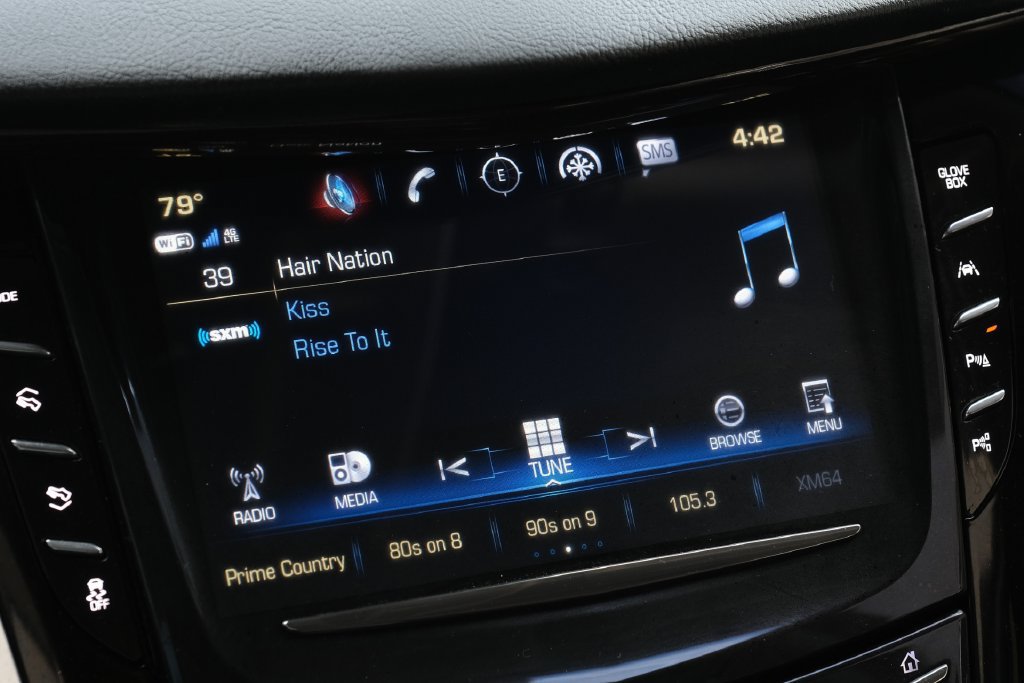 Used 2019 Cadillac Escalade ESV Premium Luxury RWD image 32