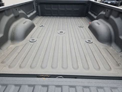 New 2026 RAM 3500 Big Horn AWD/4WD image 33