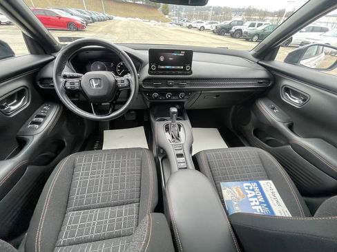 Used 2024 Honda HR-V Sport image 25