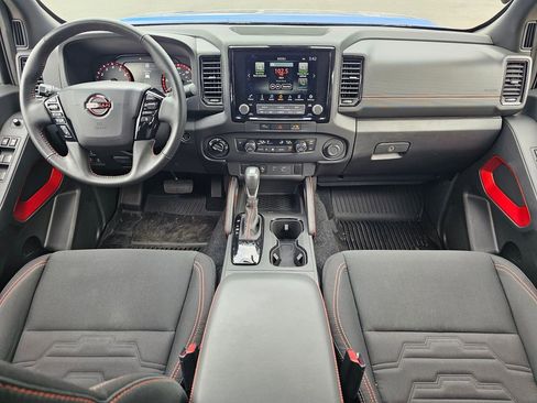 Used 2024 Nissan Frontier PRO-4X w/ Technology Package image 9
