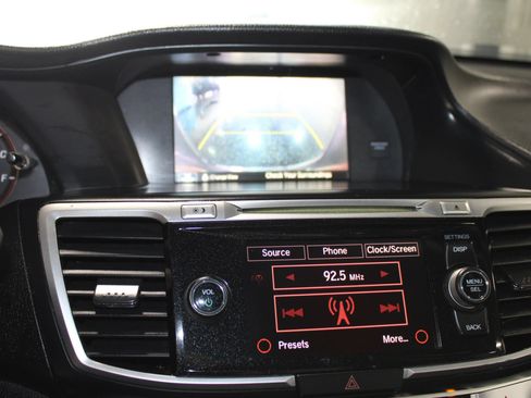Used 2014 Honda Accord EX-L image 15