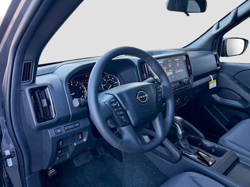 New 2026 Nissan Frontier SV image 9