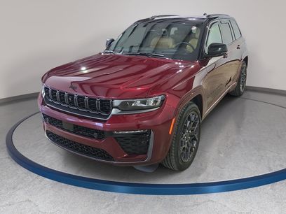 Used 2026 Jeep Grand Cherokee Summit w/ Obsidian Package