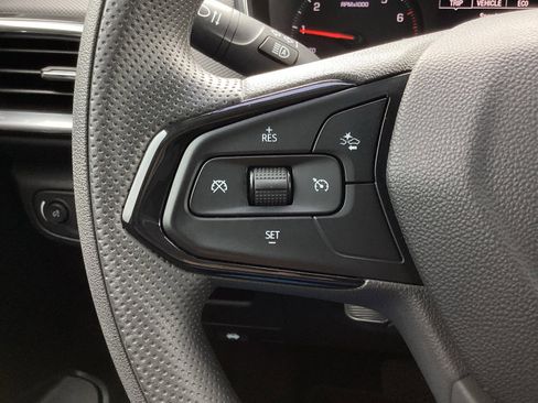 Used 2023 Chevrolet TrailBlazer LT w/ Convenience Package AWD/4WD image 31