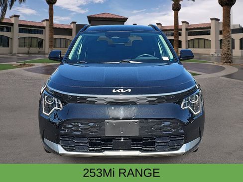 Used 2023 Kia Niro Wind FWD image 3