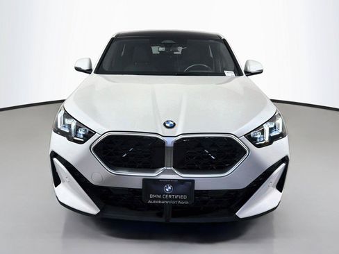 Used 2025 BMW X2 xDrive28i w/ Technology Package AWD/4WD image 2