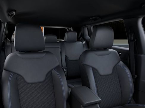 New 2026 Jeep Compass Latitude AWD/4WD image 26