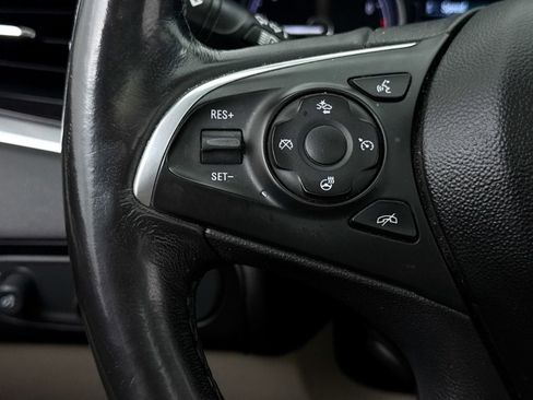 Used 2019 Buick Enclave Premium w/ Experience Buick Package image 32