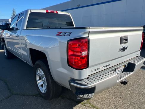 Used 2018 Chevrolet Silverado 1500 LT w/ All Star Edition image 4