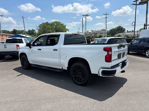 Used 2023 Chevrolet Silverado 1500 Custom w/ Rally Edition AWD/4WD image 4