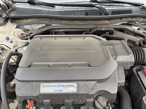 Used 2015 Honda Crosstour EX-L image 34