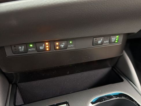 New 2025 Lexus ES 350 w/ Premium Package image 15