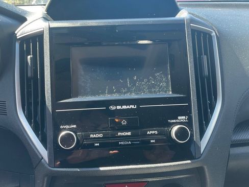 Used 2018 Subaru Crosstrek 2.0i Premium image 12