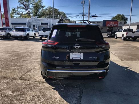 New 2026 Nissan Rogue Platinum w/ Platinum Premium Package image 7