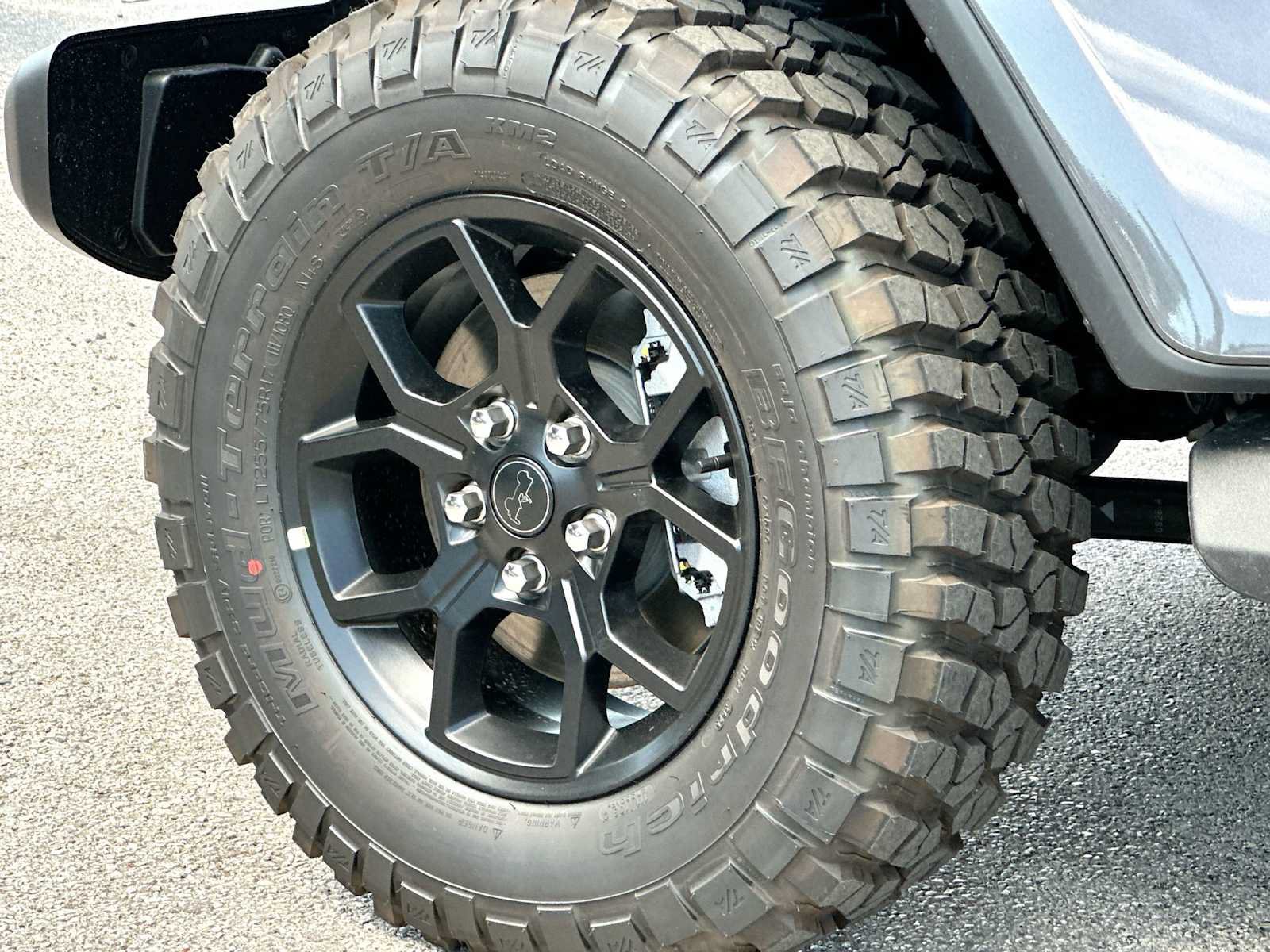 New 2026 Jeep Gladiator Sport AWD/4WD image 11