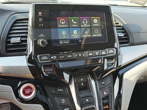 Used 2023 Honda Odyssey Touring image 7