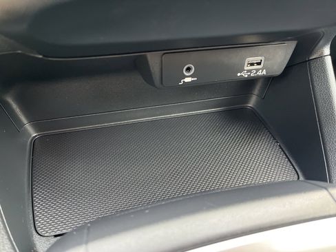 Certified 2025 Subaru Impreza 2.0i image 19