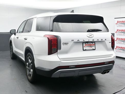 Used 2023 Hyundai Palisade Limited AWD/4WD image 6