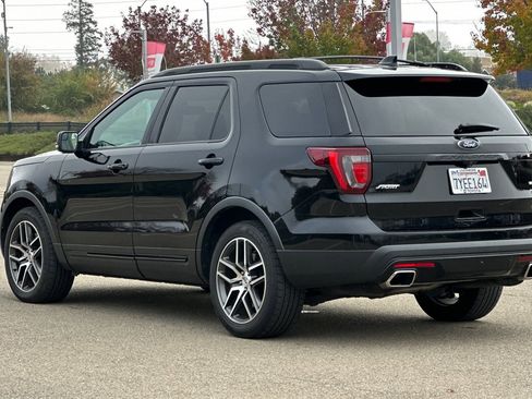 Used 2017 Ford Explorer Sport image 6