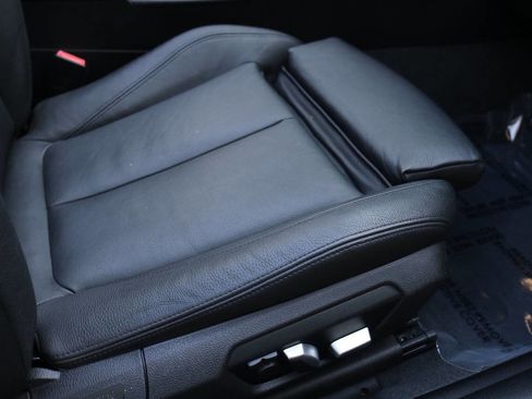 Used 2018 BMW M240i M240i 2dr Convertible image 24