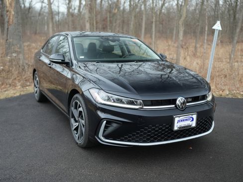 New 2026 Volkswagen Jetta SEL image 1