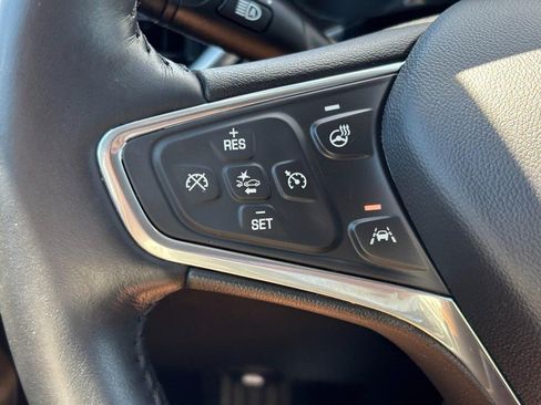 Certified 2022 Chevrolet Equinox Premier FWD image 17