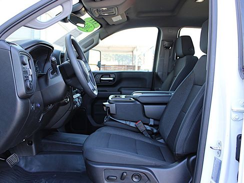 Used 2025 Chevrolet Silverado 2500 W/T w/ WT/CX Safety Package image 18