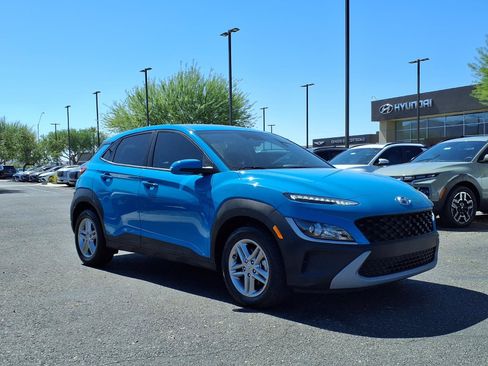 Certified 2023 Hyundai Kona SE w/ Cargo Package FWD image 8