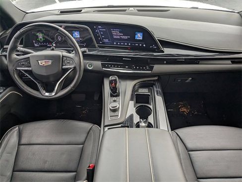 Used 2022 Cadillac Escalade ESV Sport w/ Touring Package image 17