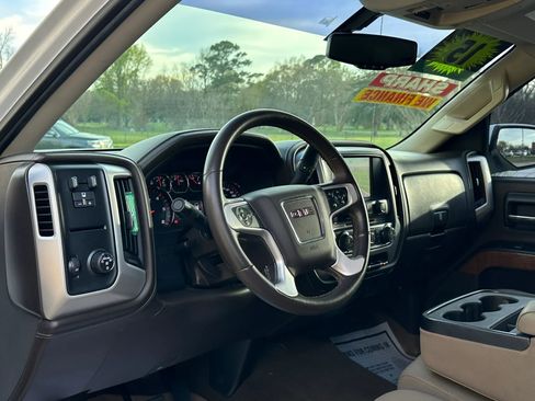 Used 2015 GMC Sierra 1500 SLE w/ Texas SLE Value Package RWD image 9