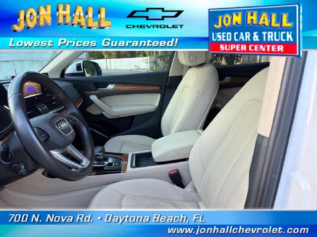 Used 2021 Audi Q5 2.0T Premium w/ Convenience Package AWD/4WD image 17