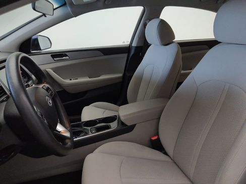 Used 2019 Hyundai Sonata SE image 17