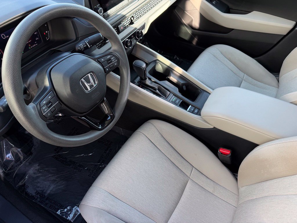 Used 2024 Honda Accord EX image 17